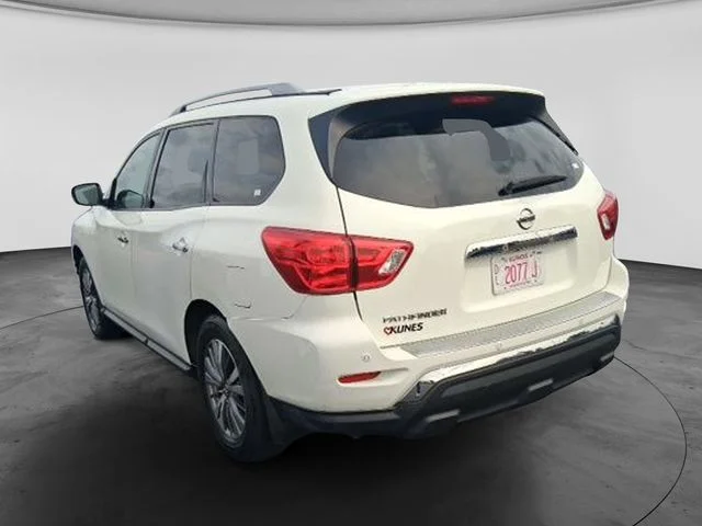SEMINUEVOS NISSAN Pathfinder a Estados en autogozo