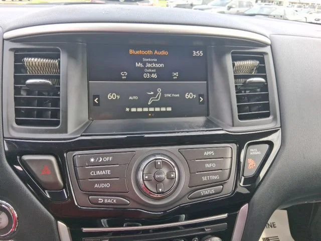 SEMINUEVOS NISSAN Pathfinder a Estados en autogozo