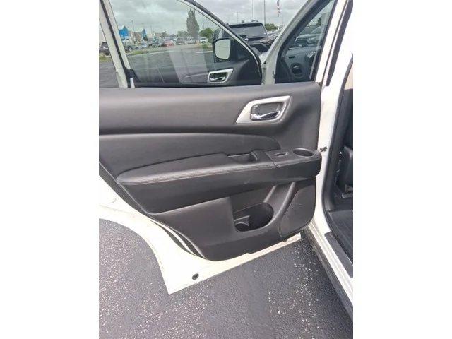 SEMINUEVOS NISSAN Pathfinder a Estados en autogozo