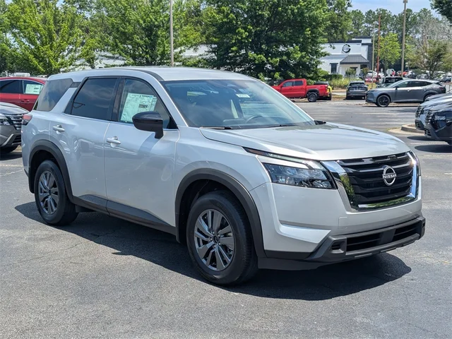 Nuevos NISSAN PATHFINDER à Kennesaw, chez Town Center Nissan