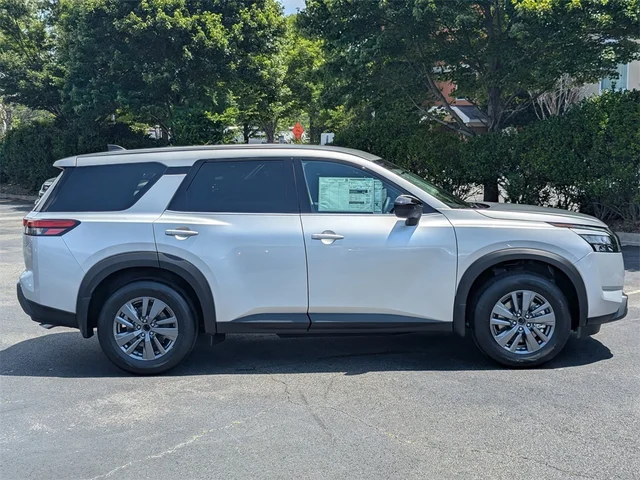 Nuevos NISSAN PATHFINDER à Kennesaw, chez Town Center Nissan