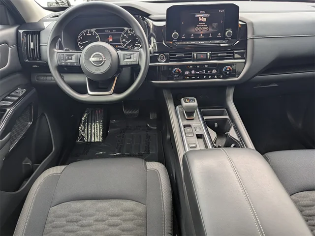 SEMINUEVOS NISSAN Pathfinder at Kennesaw, in Town Center Nissan