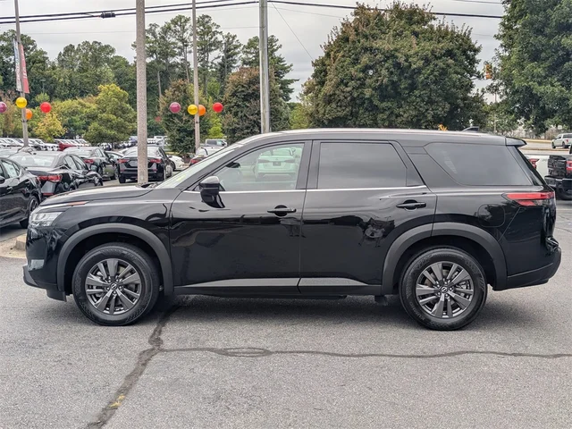 SEMINUEVOS NISSAN Pathfinder at Kennesaw, in Town Center Nissan