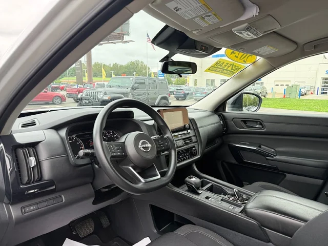 SEMINUEVOS NISSAN Pathfinder a Estados en autogozo