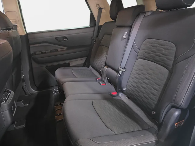 SEMINUEVOS NISSAN Pathfinder a Estados en autogozo