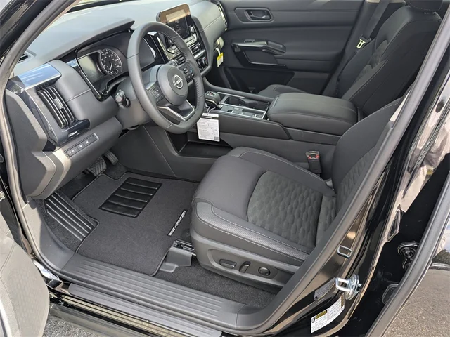 Nuevos NISSAN PATHFINDER à Kennesaw, chez Town Center Nissan