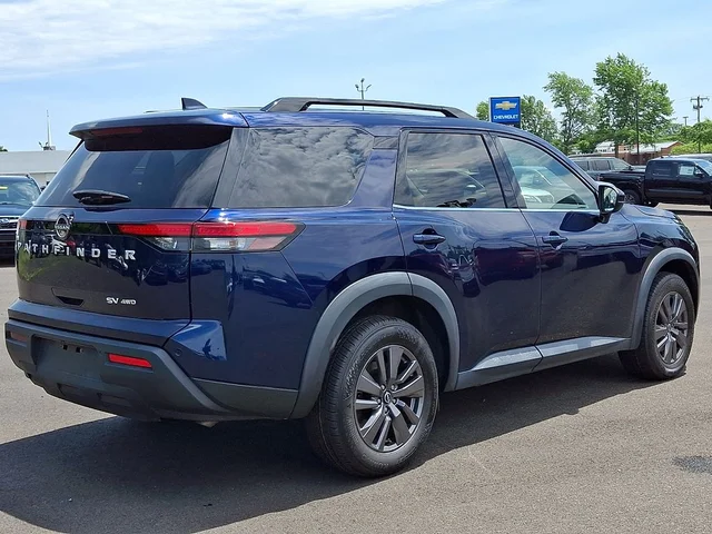 SEMINUEVOS NISSAN Pathfinder a Estados en autogozo