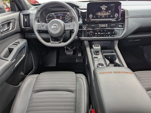 SEMINUEVOS NISSAN Pathfinder at Kennesaw, in Town Center Nissan