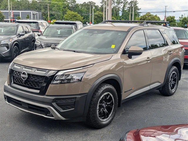 SEMINUEVOS NISSAN Pathfinder at Kennesaw, in Town Center Nissan