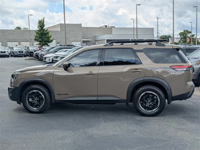 SEMINUEVOS NISSAN Pathfinder at Kennesaw, in Town Center Nissan