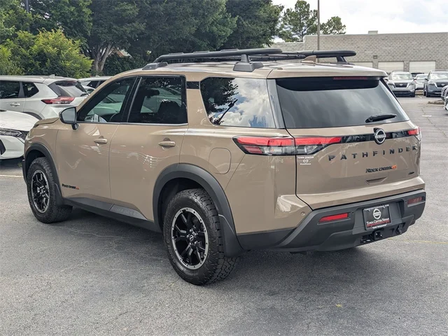 SEMINUEVOS NISSAN Pathfinder at Kennesaw, in Town Center Nissan