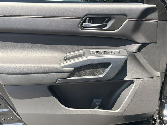 SEMINUEVOS NISSAN Pathfinder a Estados en autogozo