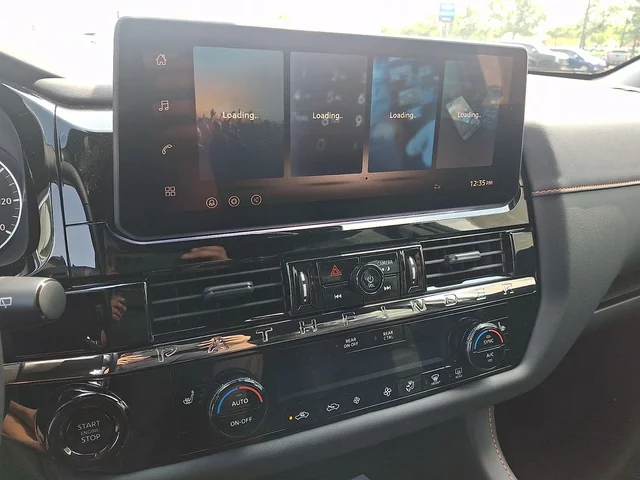 Nuevos NISSAN PATHFINDER à Estados chez autogozo