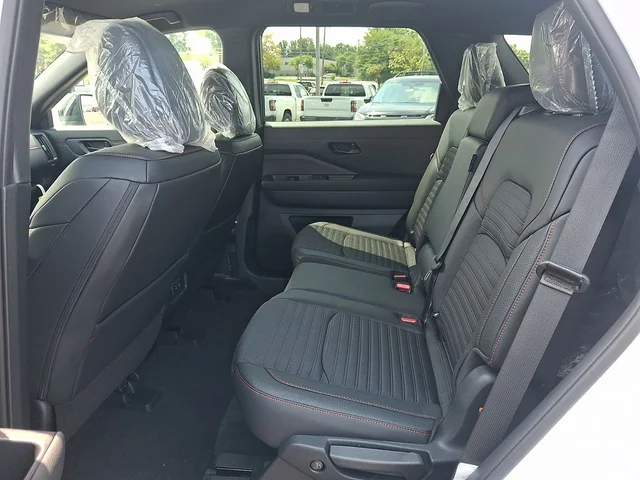 Nuevos NISSAN PATHFINDER à Estados chez autogozo