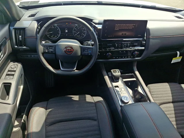 Nuevos NISSAN PATHFINDER à Estados chez autogozo
