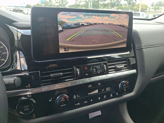 Nuevos NISSAN PATHFINDER à Estados chez autogozo