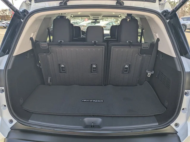 Nuevos NISSAN PATHFINDER à Estados chez autogozo