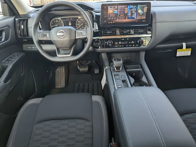 Nuevos NISSAN PATHFINDER à Estados chez autogozo