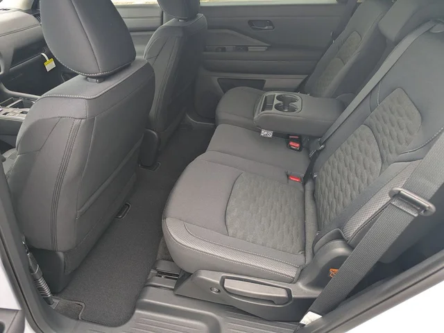 Nuevos NISSAN PATHFINDER à Estados chez autogozo