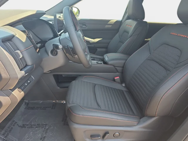 Nuevos NISSAN PATHFINDER à Estados chez autogozo