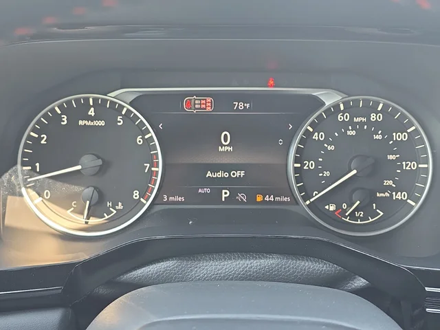 Nuevos NISSAN PATHFINDER à Estados chez autogozo