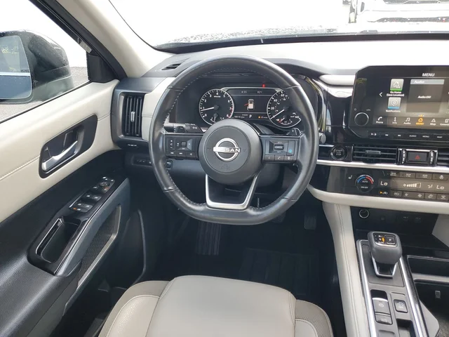 SEMINUEVOS NISSAN Pathfinder a Estados en autogozo