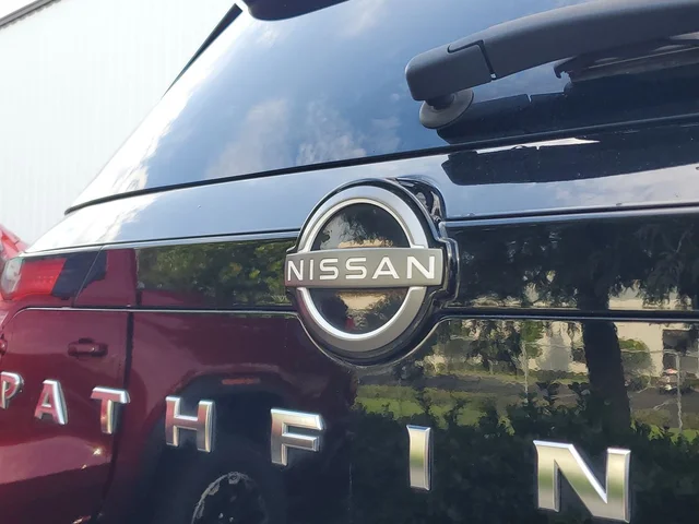 SEMINUEVOS NISSAN Pathfinder a Estados en autogozo