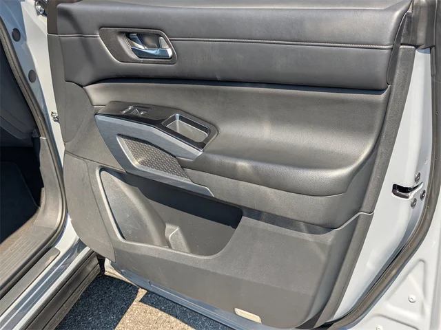 SEMINUEVOS NISSAN Pathfinder at Kennesaw, in Town Center Nissan