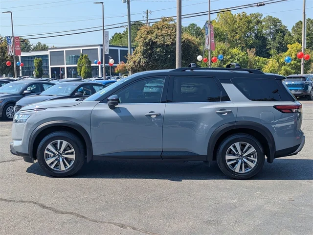 SEMINUEVOS NISSAN Pathfinder at Kennesaw, in Town Center Nissan