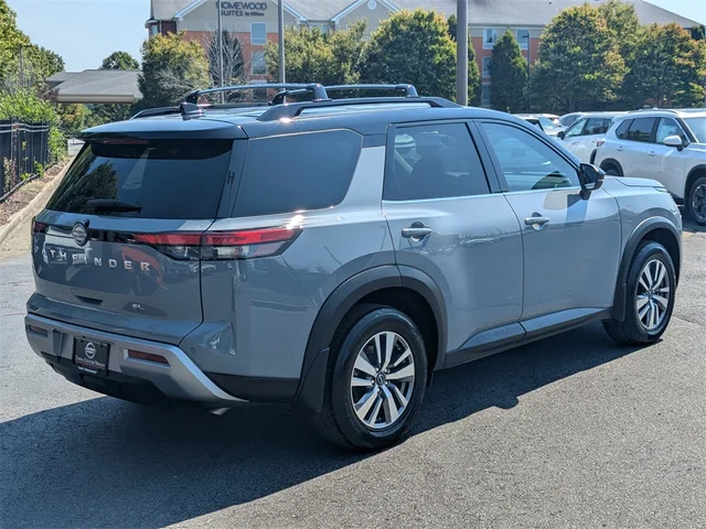 SEMINUEVOS NISSAN Pathfinder at Kennesaw, in Town Center Nissan