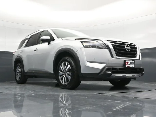 SEMINUEVOS NISSAN Pathfinder a Estados en autogozo