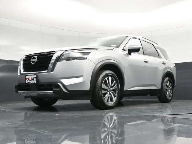 SEMINUEVOS NISSAN Pathfinder a Estados en autogozo