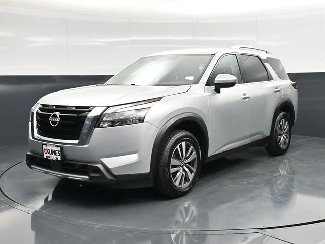 SEMINUEVOS NISSAN Pathfinder a Estados en autogozo