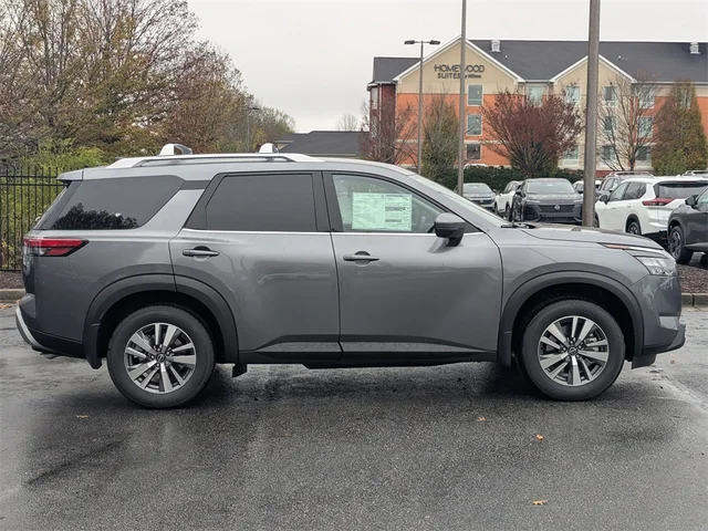 Nuevos NISSAN PATHFINDER à Kennesaw, chez Town Center Nissan
