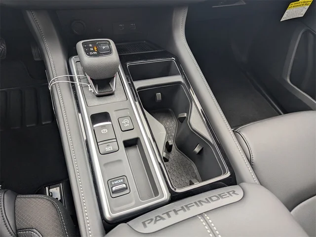 Nuevos NISSAN PATHFINDER à Kennesaw, chez Town Center Nissan