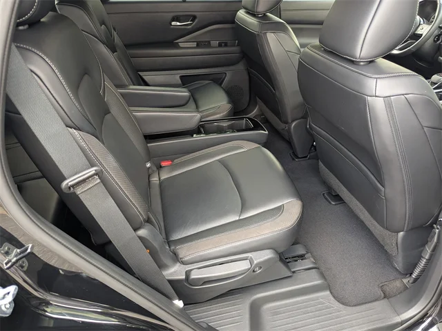 SEMINUEVOS NISSAN Pathfinder at Kennesaw, in Town Center Nissan