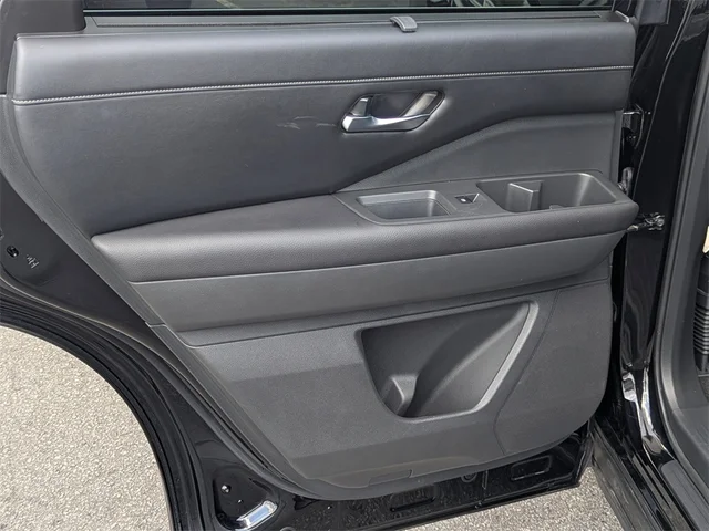 SEMINUEVOS NISSAN Pathfinder at Kennesaw, in Town Center Nissan