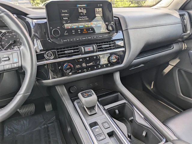 SEMINUEVOS NISSAN Pathfinder at Kennesaw, in Town Center Nissan