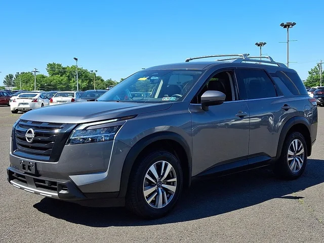 SEMINUEVOS NISSAN Pathfinder a Estados en autogozo