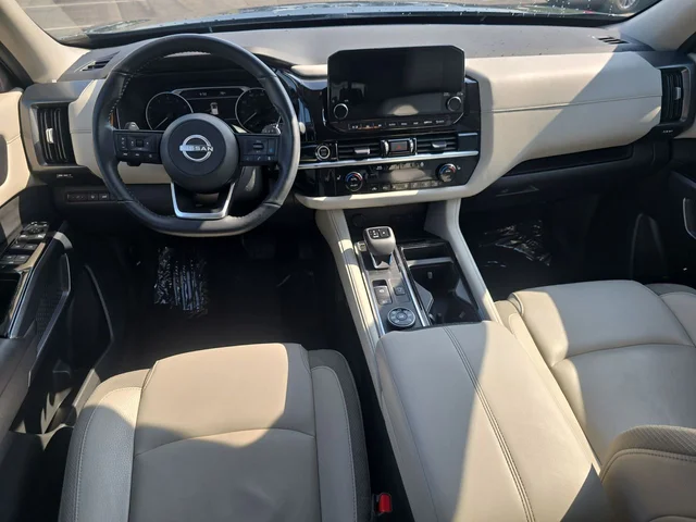 SEMINUEVOS NISSAN Pathfinder a Estados en autogozo