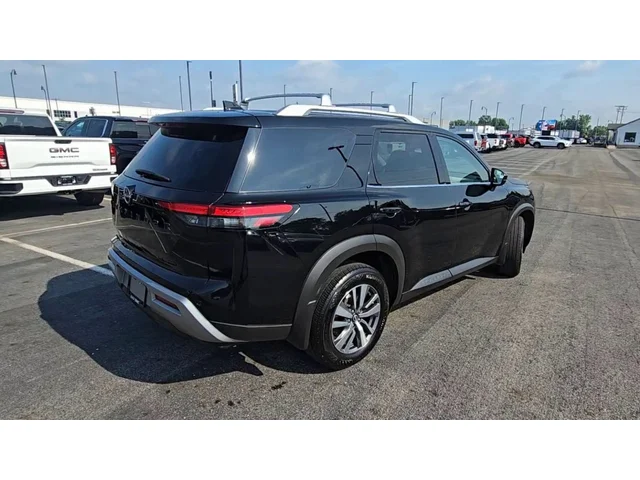 SEMINUEVOS NISSAN Pathfinder a Estados en autogozo