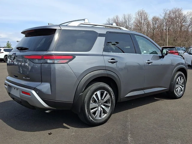 SEMINUEVOS NISSAN Pathfinder a Estados en autogozo