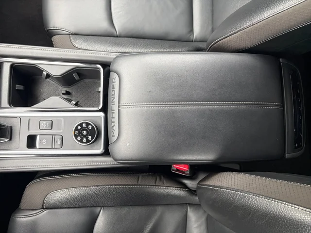 SEMINUEVOS NISSAN Pathfinder a Estados en autogozo
