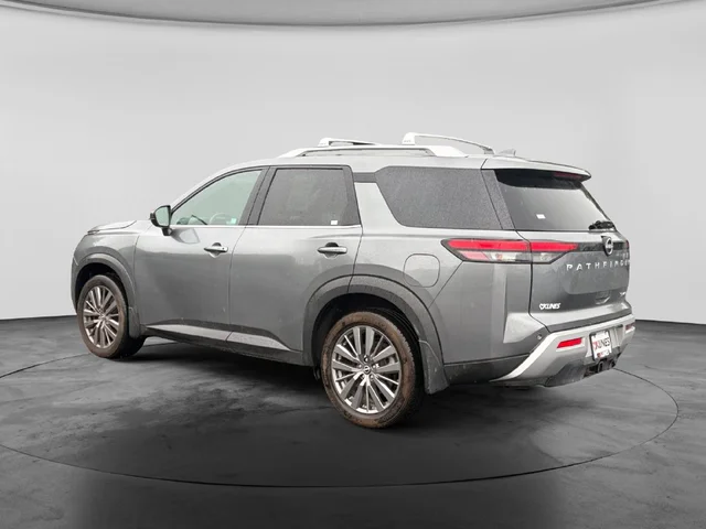 SEMINUEVOS NISSAN Pathfinder a Estados en autogozo
