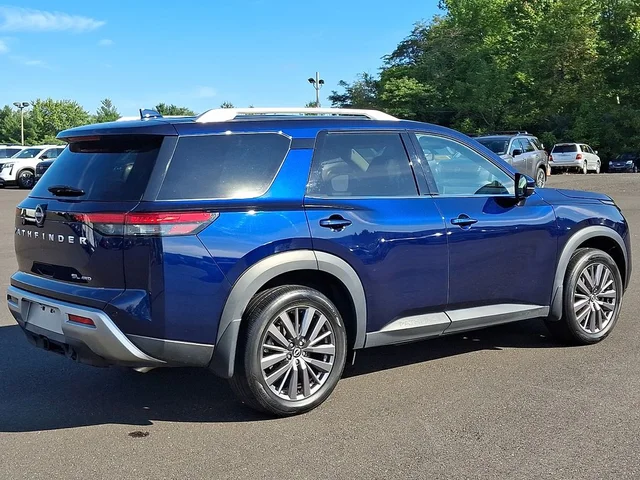 SEMINUEVOS NISSAN Pathfinder a Estados en autogozo