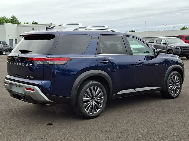 SEMINUEVOS NISSAN Pathfinder a Estados en autogozo