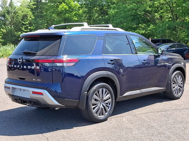 SEMINUEVOS NISSAN Pathfinder a Estados en autogozo