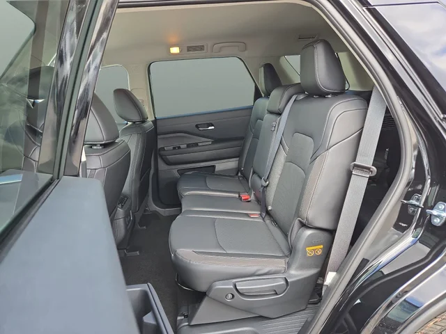 Nuevos NISSAN PATHFINDER à Estados chez autogozo