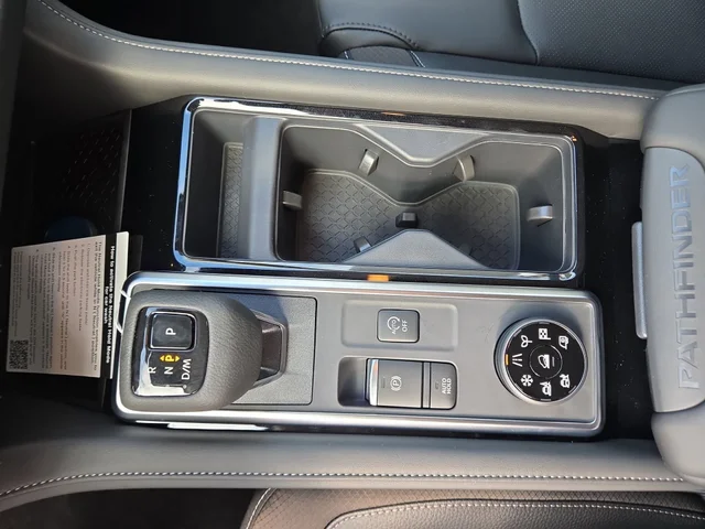 Nuevos NISSAN PATHFINDER à Estados chez autogozo