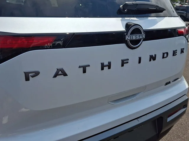 Nuevos NISSAN PATHFINDER à Estados chez autogozo